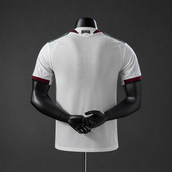 Manchester United Secundária Versão Jogador Camisa 26/27
