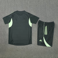 Conjunto Social Real Madrid (tamanho;,,,, Treino Manga Curta 25/26
