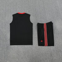 Conjunto Regata Manchester United (tamanho;,,,, Retrô Treino 25/26