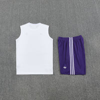 Conjunto Regata vintage do Real Madrid ,,,, Colete 25/26