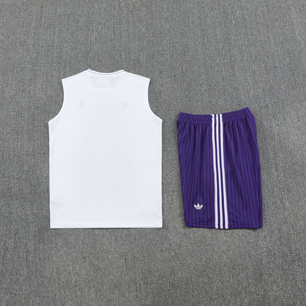 Conjunto Regata vintage do Real Madrid ,,,, Colete 25/26
