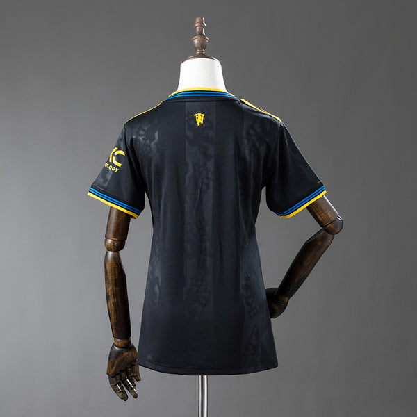 Manchester United Secundária Terceira Feminino Camisa 25/26