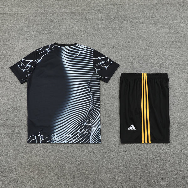 Conjunto Social Uniforme Real Madrid Treino 24/25