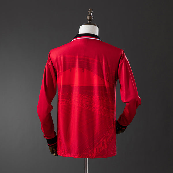 Manchester United Principal Retrô Manga Longa Camisa 1996