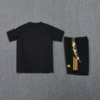 Conjunto Social Uniforme Real Madrid Treino 24/25