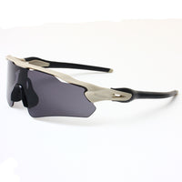 Oakley Radar 4